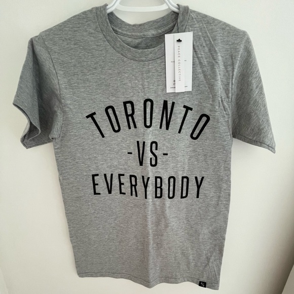 Peace Collective Toronto vs Everybody T Shirt - Picture 4 of 5